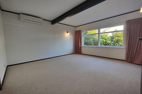 Photo of property in 20 Lochiel Road, Khandallah, Wellington, 6035