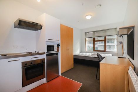 Photo of property in Orange Apartments/victoria Centr, 907/169 The Terrace, Wellington Central, Wellington, 6011
