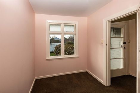 Photo of property in 27 Kenwyn Avenue, St Albans, Christchurch, 8052