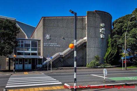 Photo of property in 41 Tokomaru Street, Welbourn, New Plymouth, 4312