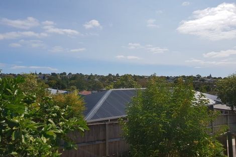 Photo of property in 9 Lex Avenue, Green Bay, Auckland, 0604