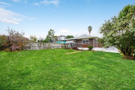 Photo of property in 69 Hepburn Road, Glendene, Auckland, 0602
