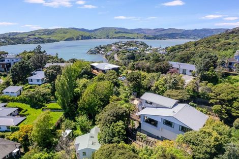 Photo of property in 4 Kahu Road, Paremata, Porirua, 5024