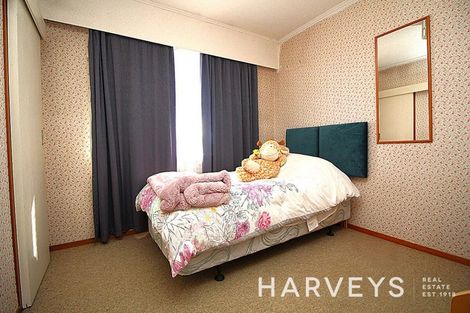 Photo of property in 74 Vodanovich Road, Te Atatu South, Auckland, 0610