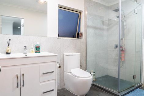 Photo of property in 38 Vireya Court, Goodwood Heights, Auckland, 2105