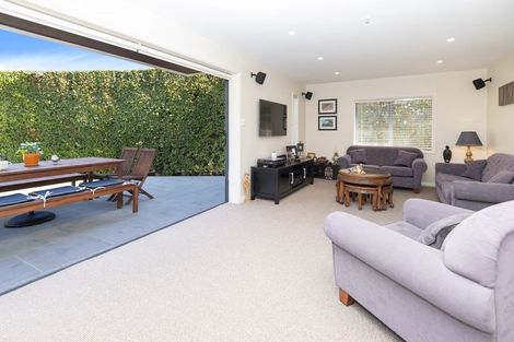 Photo of property in 8 Gulf Crest, Bucklands Beach, Auckland, 2012