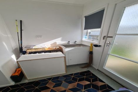 Photo of property in 2/54 Ambler Avenue, Glen Eden, Auckland, 0602