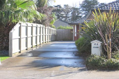 Photo of property in 8 Mellefont Close, East Tamaki Heights, Auckland, 2016