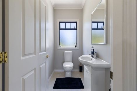 Photo of property in 456 Stoney Creek Road, Kelvin Grove, Palmerston North, 4470