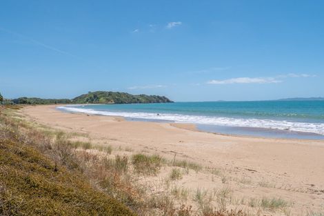 Photo of property in 23b Taipa Point Road, Taipa, 0420