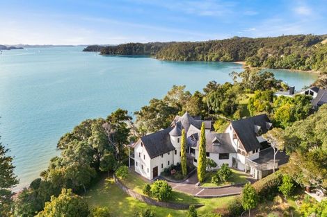 Photo of property in 16 James Clendon Place, Okiato, Russell, 0272