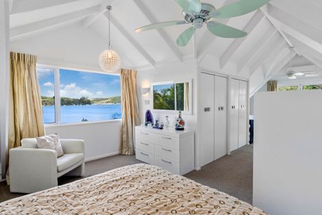 Photo of property in 15 Martin Road, Matakana, Warkworth, 0985