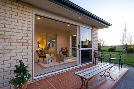 Photo of property in 1059 Camerons Line, Aorangi, Feilding, 4775