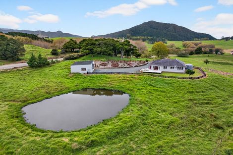 Photo of property in 109 Mountain Road, Maungaturoto, 0587