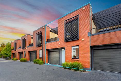 Photo of property in 16 Kerewhenua Crescent, Hobsonville, Auckland, 0616