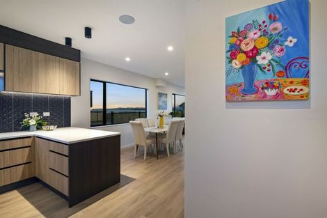 Photo of property in 17 Ocean Breeze Avenue, Hobsonville, Auckland, 0616