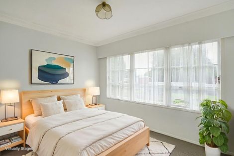 Photo of property in 1/2 Onslow Road, Papakura, 2110