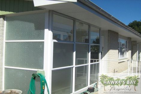 Photo of property in 2/35 Middle Road, Havelock North, 4130
