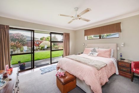Photo of property in 135 Amberley Avenue, Highbury, Palmerston North, 4412