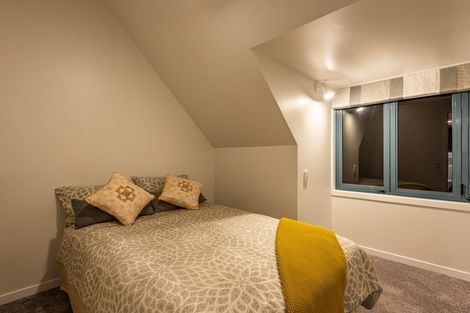 Photo of property in 17a Simla Crescent, Khandallah, Wellington, 6035