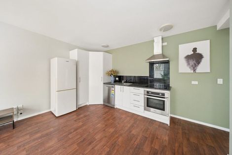 Photo of property in 121 Constable Street, Newtown, Wellington, 6021