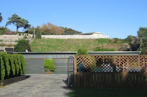 Photo of property in 24 Donovan Road, Paraparaumu Beach, Paraparaumu, 5032