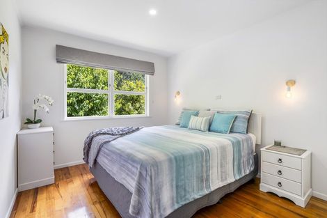 Photo of property in 767 South Titirangi Road, Titirangi, Auckland, 0604