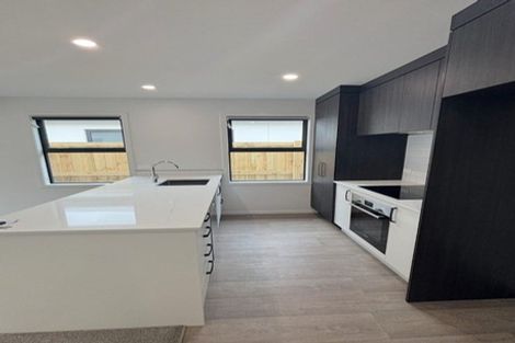 Photo of property in 2/6 Garrick Place, Beerescourt, Hamilton, 3200