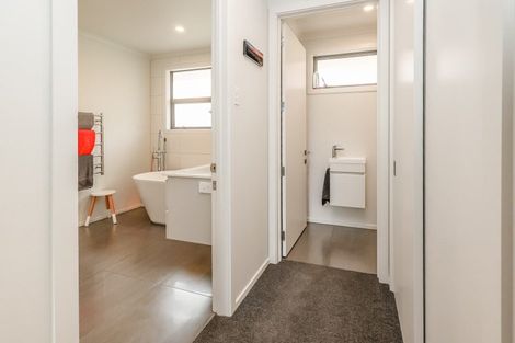 Photo of property in 7 Heasley Lane, Mosgiel, 9092