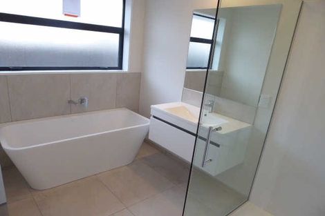 Photo of property in 12 Broadway Parade, Rolleston, 7615