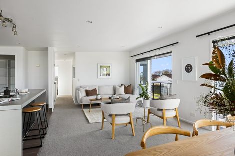 Photo of property in 15 Halyard Place, Te Atatu Peninsula, Auckland, 0610