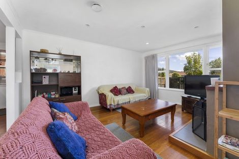 Photo of property in 9 Massey Street, Tawa, Wellington, 5028