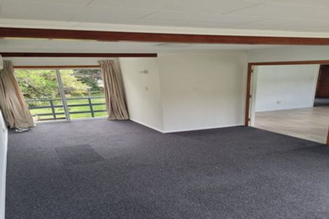 Photo of property in 12 Mahoe Street, Tawa, Wellington, 5028