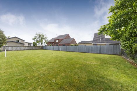 Photo of property in 12 Innes Place, Roslyn, Palmerston North, 4414