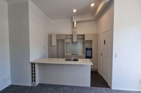 Photo of property in 23/11 Carlos Drive, Flat Bush, Auckland, 2016