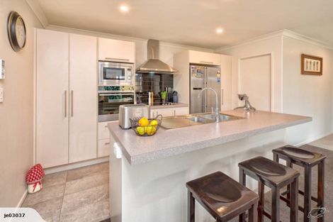 Photo of property in 8 Matawai Puna Drive, Pukekohe, 2120