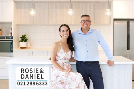 Photo of property in 38 Rosier Road, Glen Eden, Auckland, 0602