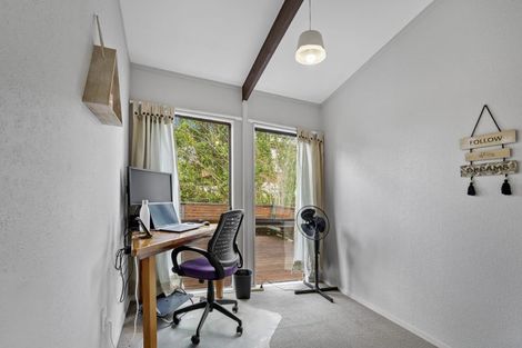 Photo of property in 2/180 Henderson Valley Road, Henderson, Auckland, 0612