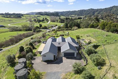 Photo of property in 2428 Hunua Road, Hunua, Papakura, 2583