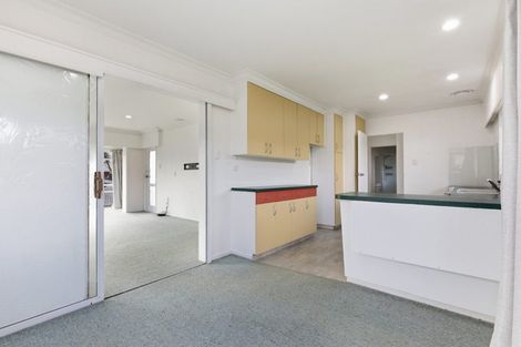 Photo of property in 4 Tupaea Place, Otumoetai, Tauranga, 3110