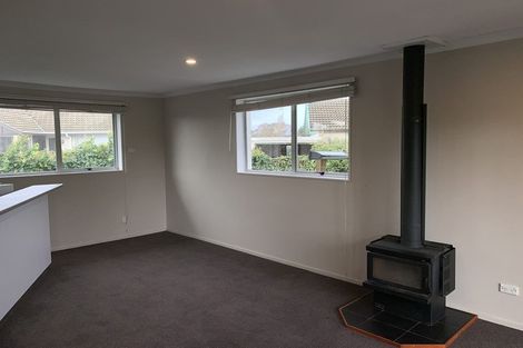 Photo of property in 41a Oakley Crescent, Hornby, Christchurch, 8042