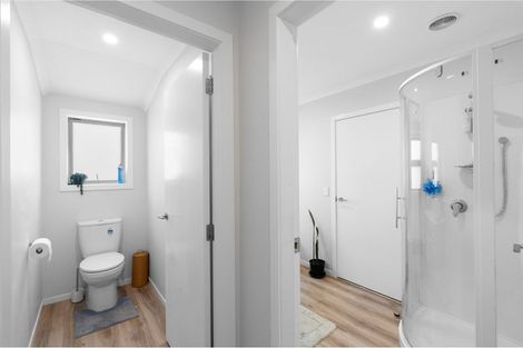 Photo of property in 11a Saxton Street, Levin, 5510