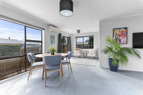 Photo of property in 5 Dillon Drive, Bell Block, New Plymouth, 4312