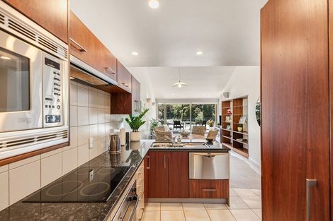 Photo of property in Bridgewater Apartments, 308/7 Te Rangi Cross Road, Paihia, 0200