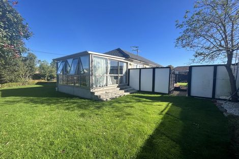 Photo of property in 2 Grosvenor Street, Redwood, Christchurch, 8051