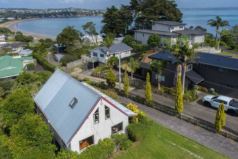 Photo of property in 22 Tindalls Bay Road, Tindalls Beach, Whangaparaoa, 0930