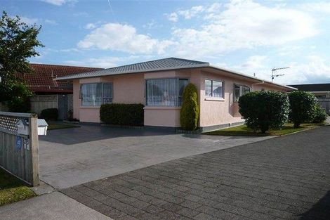 Photo of property in 1 Mangorei Road, Merrilands, New Plymouth, 4312