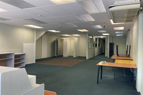 Photo of property in 154 Main Street, Upper Hutt Central, Upper Hutt, 5018