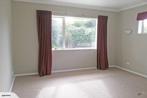 Photo of property in 57 Kittiwake Drive, Schnapper Rock, Auckland, 0632