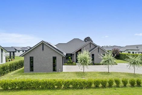 Photo of property in 131 Saint Kilda Road, Cambridge, 3434